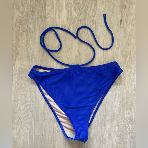 Shade & Shore Other - High waisted, bikini bottom